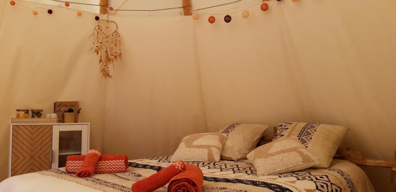 Le Tipi A Marie, Deconnectez- Vous !!! Hotel Cambounes ภายนอก รูปภาพ