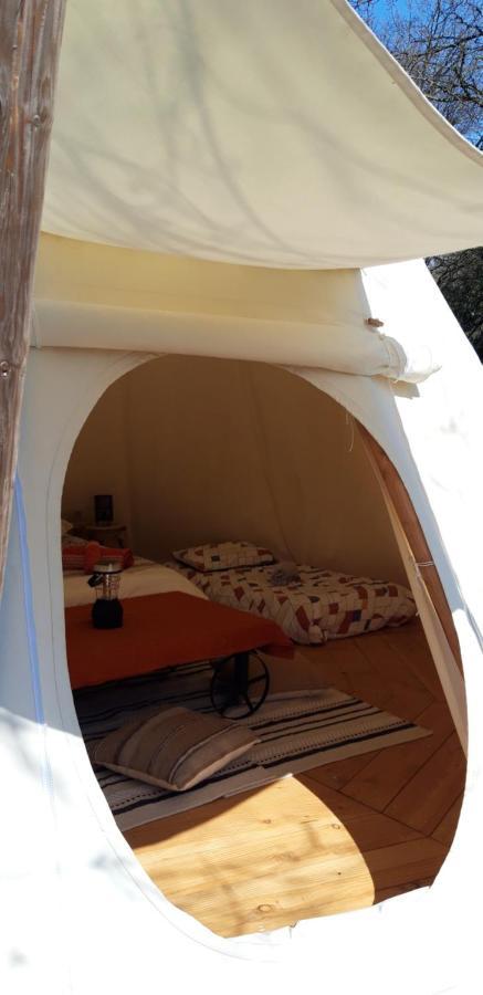 Le Tipi A Marie, Deconnectez- Vous !!! Hotel Cambounes ภายนอก รูปภาพ